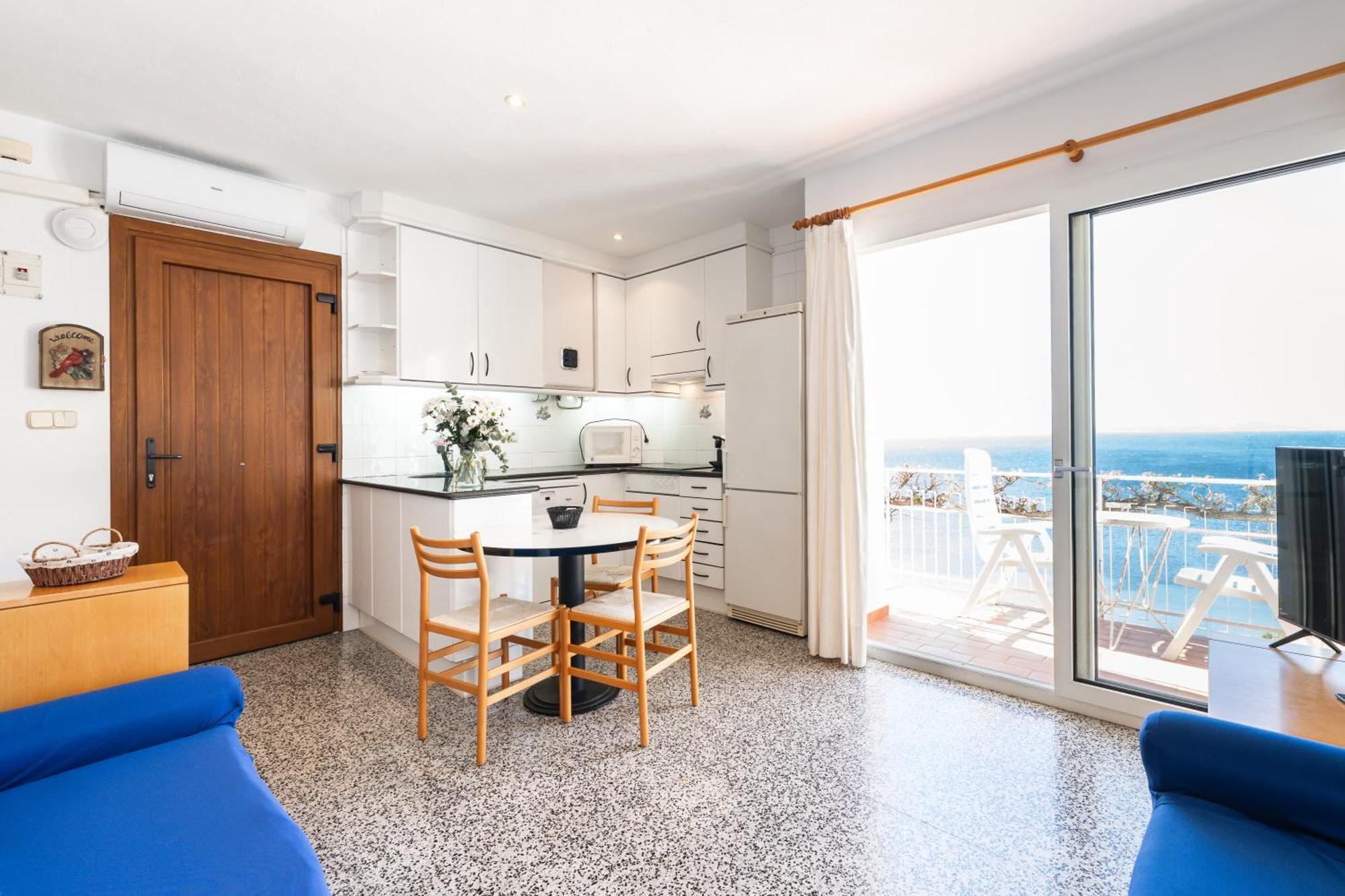 Santa Llucia Apartaments Roses Exterior photo